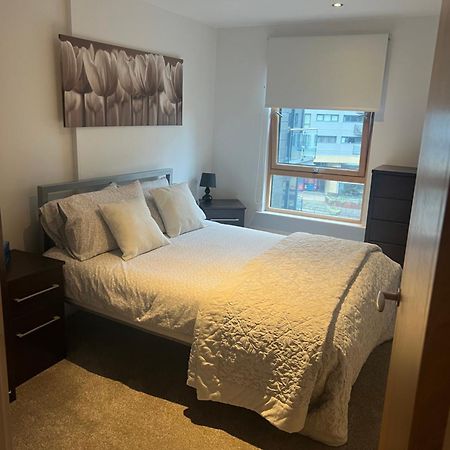 Clarance Docks Apartment 리즈 외부 사진